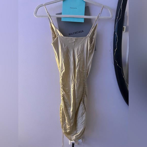 Aritzia Wilfred slip bodycon dress - Picture 3 of 3